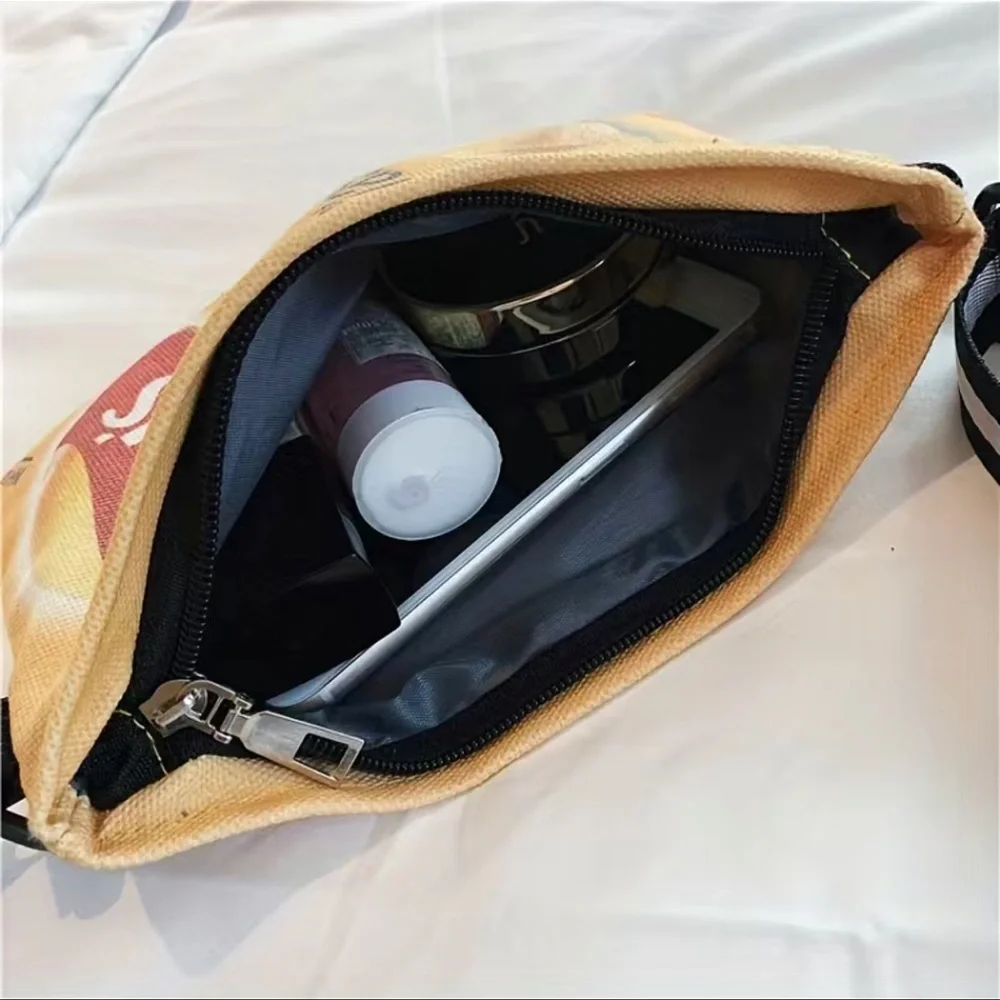Sour cream and onion Potato Chip Crossbody bag - Picture 3 of 3